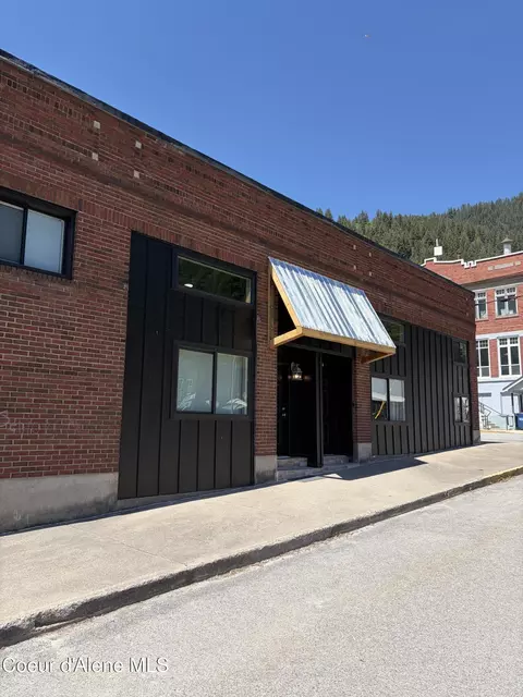 109 N Second St, Mullan, ID 83846