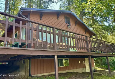 307 Rocky Point Loop Rd, Saint Maries, ID 83861