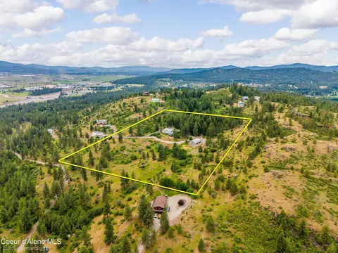 10324 N Payment Peak Rd, Hauser, ID 83854