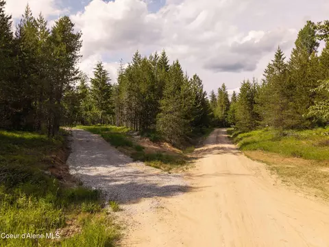 Nna Geronimo Ln, Sandpoint, ID 83864