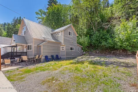 Exterior - 804 Residence St, Wallace, ID 83873 photo 2 of 3