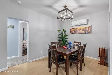 Dining - 804 Residence St, Wallace, ID 83873 photo 2 of 2