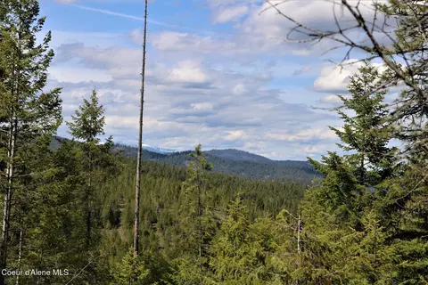 500 Outlook Dr, Cocolalla, ID 83813