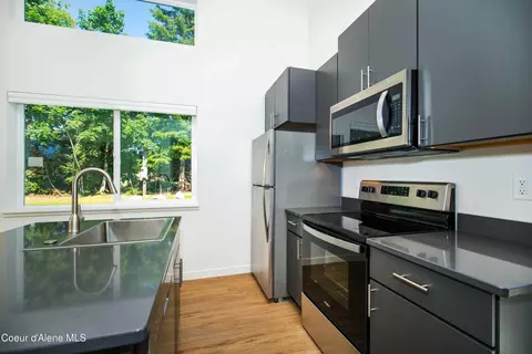 Kitchen - 1608 Cedar St, Sandpoint, ID 83864 photo 1 of 7