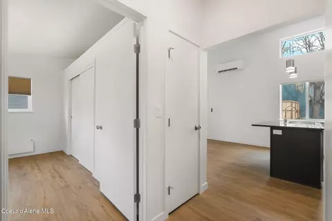 Entry Way - 1608 Cedar St, Sandpoint, ID 83864 photo 1 of 1