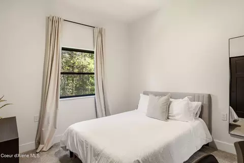 Bedroom - 95 Klickitat Rd, Cocolalla, ID 83813 photo 6 of 8