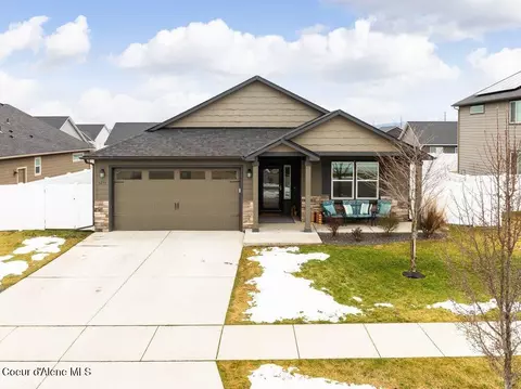 6296 W Irish Cir, Rathdrum, ID 83858