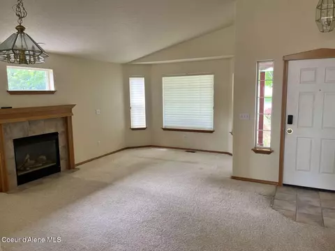 Living - 5254 E Steamboat Bnd, Post Falls, ID 83854 photo 1 of 2