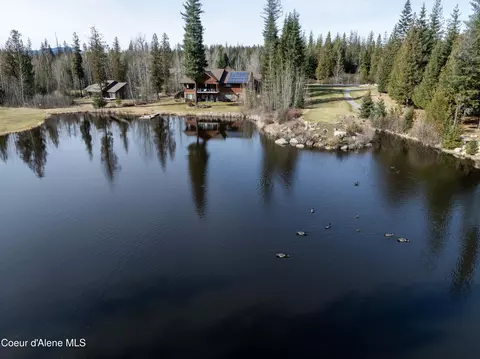 586 Fairway Dr, Priest Lake, ID 83856