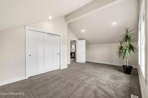Bedroom - 409 S Boyer Ave, Sandpoint, ID 83864 photo 5 of 6