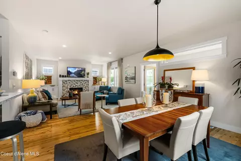 Dining - 409 S Boyer Ave, Sandpoint, ID 83864 photo 2 of 3