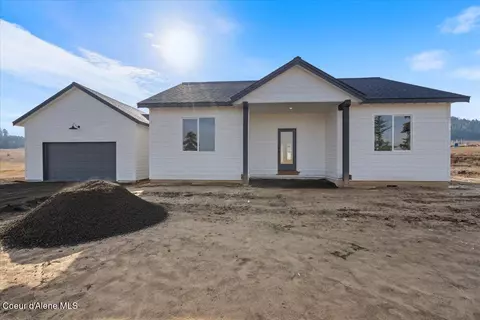 Exterior - 1047 Merideth Rd, Plummer, ID 83851 photo 1 of 2
