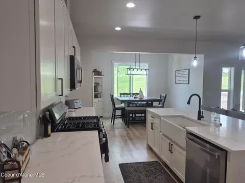 Kitchen - 1047 Merideth Rd, Plummer, ID 83851 photo 2 of 5