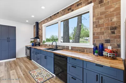 Kitchen - 743 A St, Plummer, ID 83851 photo 3 of 3
