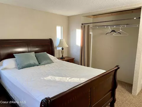 Bedroom - 8572 W Park Loop, Rathdrum, ID 83858 photo 2 of 4