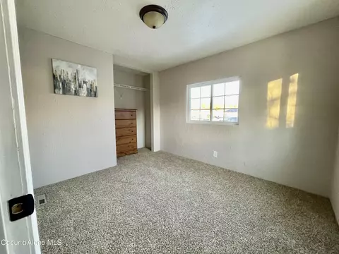 Bedroom - 8572 W Park Loop, Rathdrum, ID 83858 photo 3 of 4