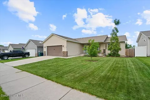 1447 E Yellowstone Ave, Post Falls, ID 83854 photo 5