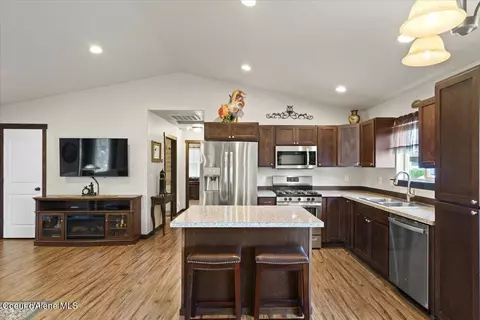 1447 E Yellowstone Ave, Post Falls, ID 83854 photo 12