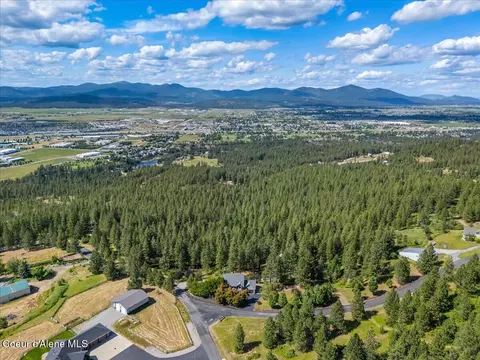 16289 W Summerfield Rd, Post Falls, ID 83854