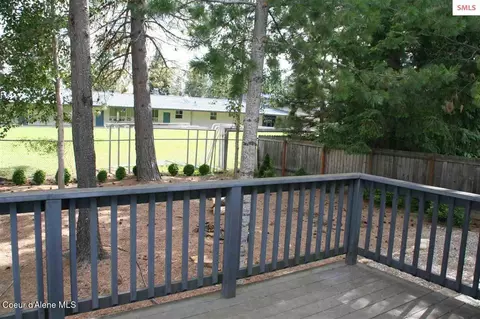 Exterior - 1601 Sequoia St, Sandpoint, ID 83864 photo 11 of 17
