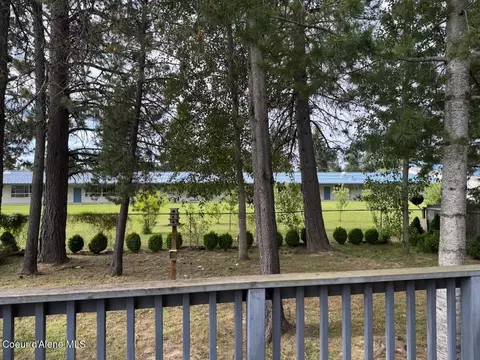Exterior - 1601 Sequoia St, Sandpoint, ID 83864 photo 14 of 17