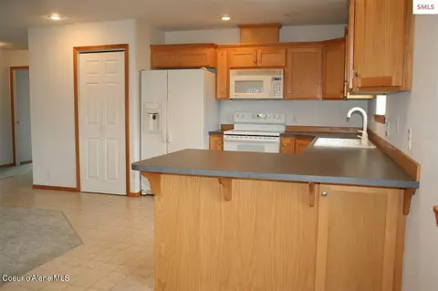 Kitchen - 1601 Sequoia St, Sandpoint, ID 83864 photo 2 of 3