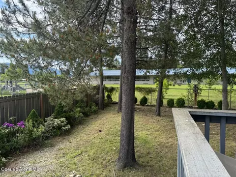 Exterior - 1601 Sequoia St, Sandpoint, ID 83864 photo 15 of 17