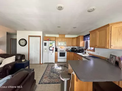 Kitchen - 1601 Sequoia St, Sandpoint, ID 83864 photo 1 of 3