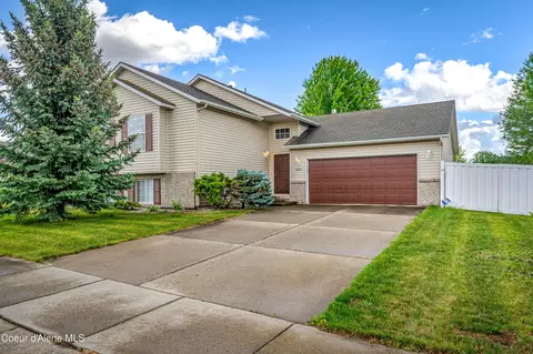 2656 W Larix Ct, Coeur D'alene, ID 83815