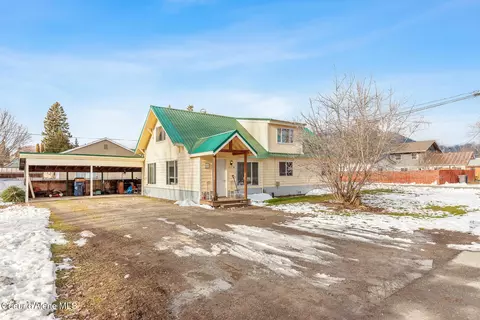 1021 N Florence Ave, Sandpoint, ID 83864