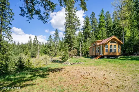 Exterior - 15040 S Bench Rd, Harrison, ID 83833 photo 1 of 2