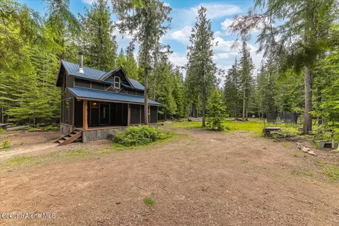 Exterior - 508 Cedar Grv, Sandpoint, ID 83864 photo 8 of 15