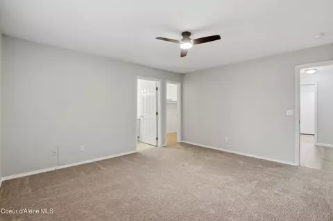 699 E Cloverleaf Dr, Hayden, ID 83835 photo 14
