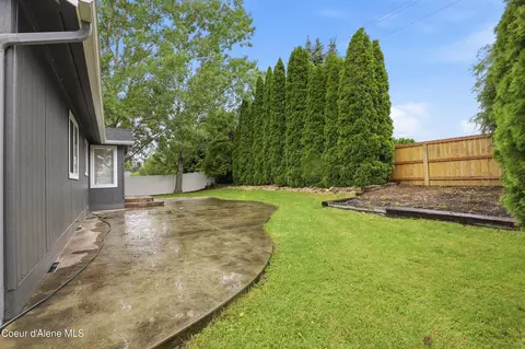 699 E Cloverleaf Dr, Hayden, ID 83835 photo 26