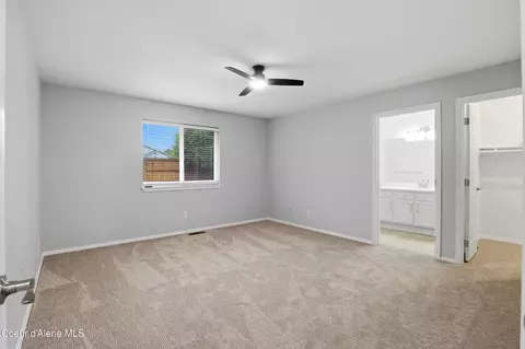 699 E Cloverleaf Dr, Hayden, ID 83835 photo 13