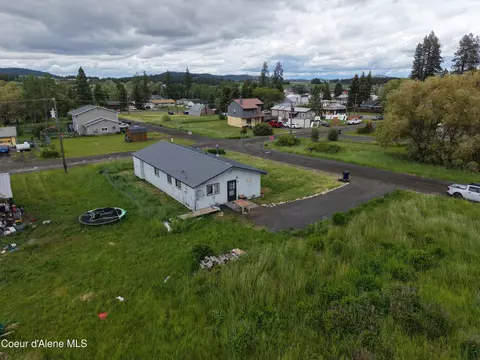View/Area - 1465 D St, Plummer, ID 83851 photo 2 of 6