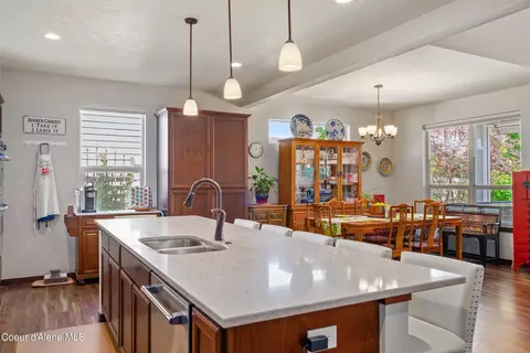 Kitchen - 3020 N Backweight Loop, Post Falls, ID 83854 photo 4 of 6
