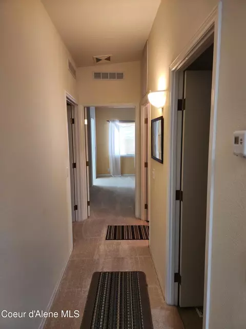 Entry Way - 1906 Bounty Lp Lp, Hayden, ID 83835 photo 1 of 1