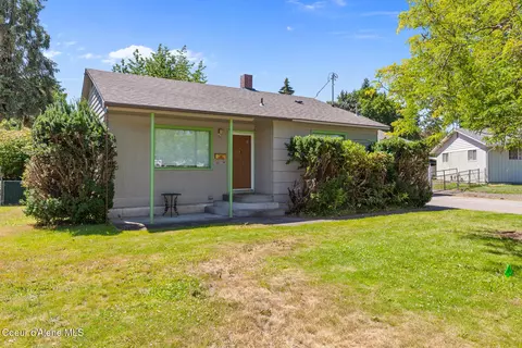 1302 E Adeline Ave, Coeur D'alene, ID 83814