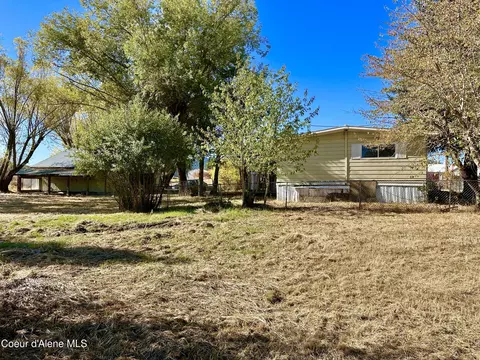 Exterior - 1449 C St, Plummer, ID 83851 photo 1 of 10