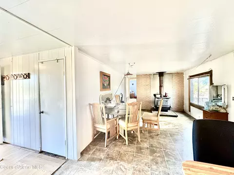 Dining - 1449 C St, Plummer, ID 83851 photo 2 of 2