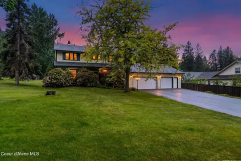 290 Syringa Heights Rd, Sandpoint, ID 83864