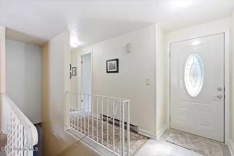 Entry Way - 1935 E Sundance Dr, Post Falls, ID 83854 photo 2 of 2