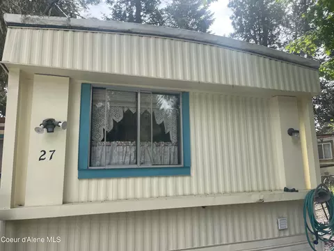111 Gun Club Rd #27, Sagle, ID 83860