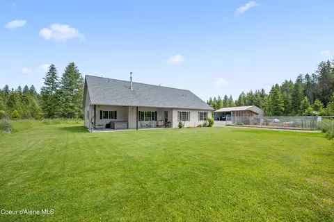 Exterior - 8436 E Snowy Ln, Athol, ID 83801 photo 2 of 12