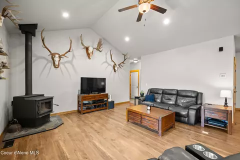 Living - 8436 E Snowy Ln, Athol, ID 83801 photo 1 of 1