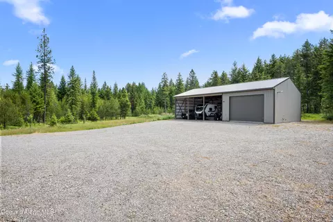 Exterior - 8436 E Snowy Ln, Athol, ID 83801 photo 4 of 12