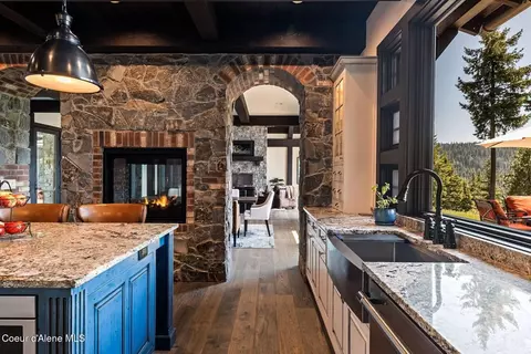 Kitchen - 10875 S Skyview Rd, Harrison, ID 83833 photo 1 of 6