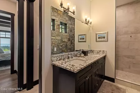 Bath - 10875 S Skyview Rd, Harrison, ID 83833 photo 4 of 7