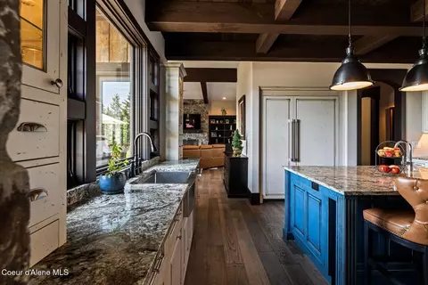 Kitchen - 10875 S Skyview Rd, Harrison, ID 83833 photo 4 of 6